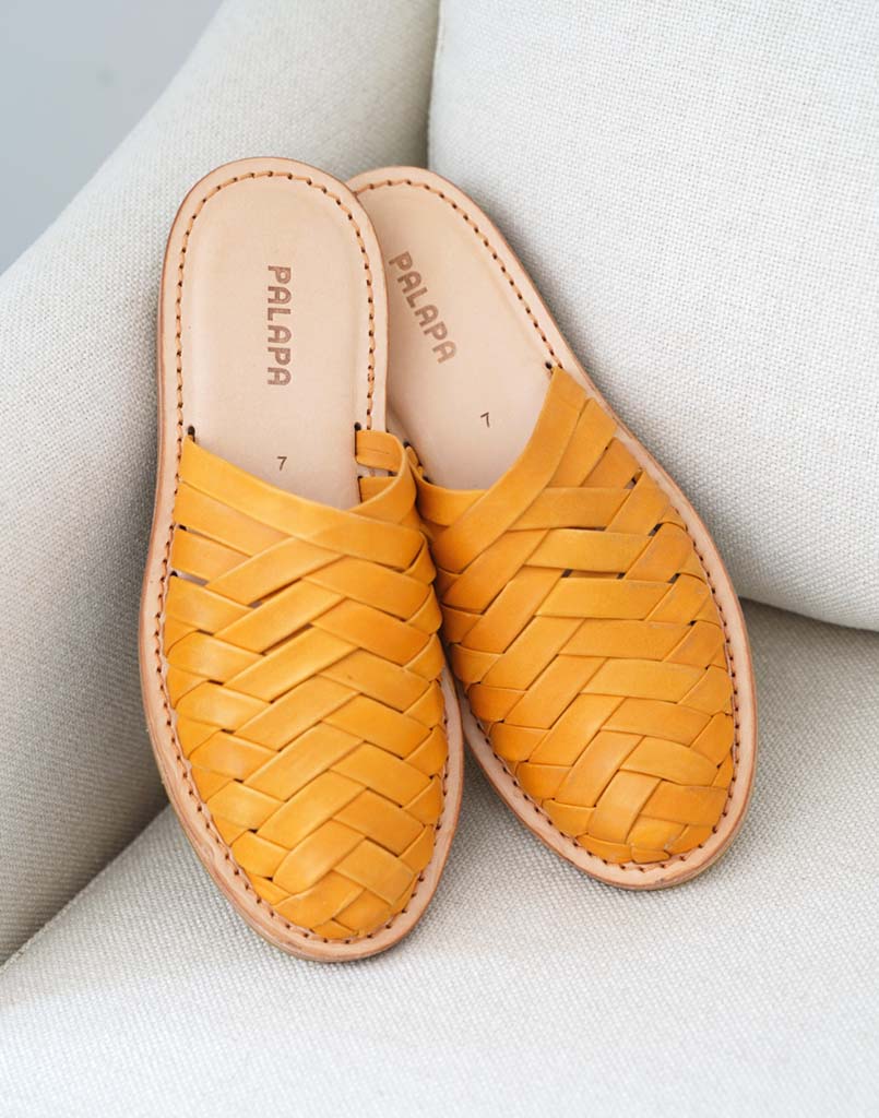 4 | Palapa Sandals: Comala, The Mule. This luxury leather sandal  is handmade in a female-lead ethical workshop. Summer and Vacation Must Haves. | Palapa