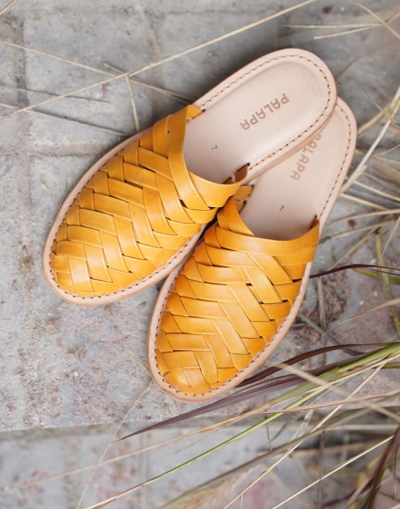 4 | Palapa Sandals: Comala, The Mule. This luxury leather sandal  is handmade in a female-lead ethical workshop. Summer and Vacation Must Haves. | Palapa